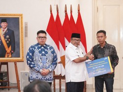 TASPEN Beri Santunan Rp 283 Juta untuk Guru Korban Kecelakaan KRL