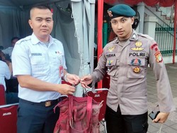 HP hingga Tas Tertinggal di KRL yang Tabrakan di Bekasi Timur, Ini Cara Ambilnya