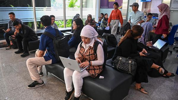 Antrean Lapor SPT Membludak di Hari Penutupan