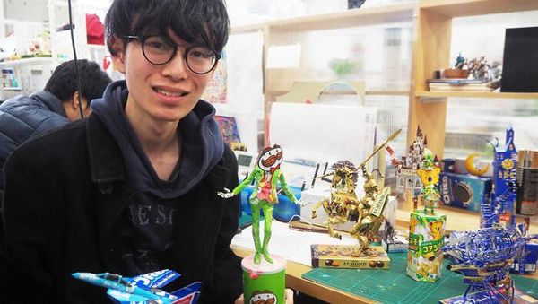 Kreatif! Bungkus Snack Disulap Jadi Karya Seni Menakjubkan