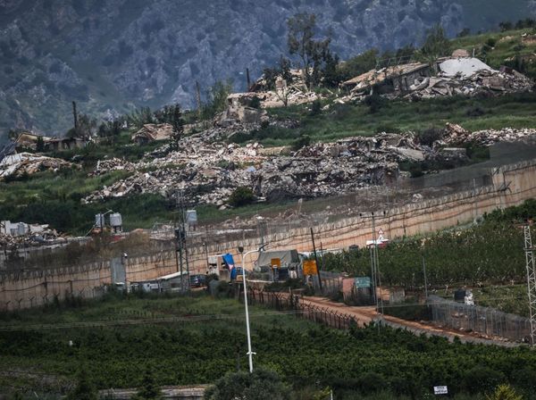 Desa Perbatasan Lebanon Hancur, Warga Terusir Konflik