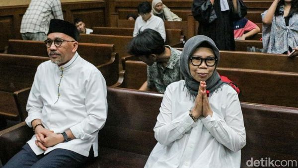 Eks Pejabat Kemendikbudristek Divonis 4 dan 4,5 Tahun Penjara di Kasus Chromebook