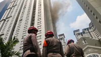 Warga Apartemen Mediterania Bilang Alarm Tak Nyala Saat Kebakaran Terjadi