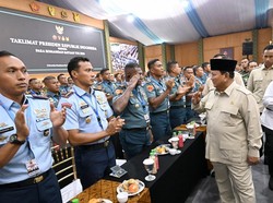 Prabowo Beri Taklimat ke 1.500 Komandan Satuan TNI, Serukan Soliditas