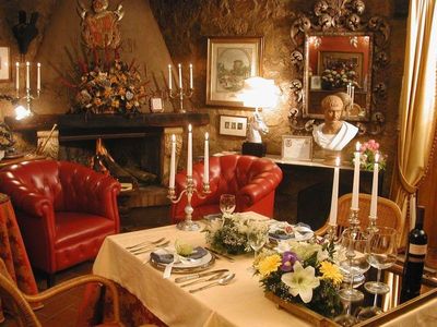 10 Restoran Super Mungil Ini Tawarkan Pengalaman Makan Tak Biasa
