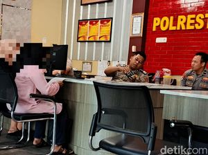 Diancam Mantan Suami Lewat Pesan WA, IRT di Palembang Lapor Polisi