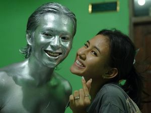Tawa Shenina Cinnamon Lihat Angga Yunanda Jadi Manusia Silver