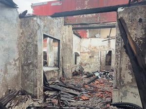 Potret Rumah Anisa Rahma yang Terbakar, kecuali Kamar Berisi 3.500 Al-Quran