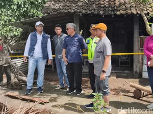 Rehab Tanggul Sungai Dengkeng Klaten Terkendala Banjir