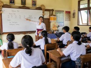 SMPN 14 Denpasar Kekurangan Tenaga Pendidik, Guru Pensiun Ditarik Ngajar Lagi