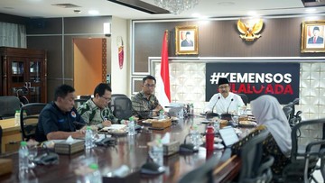 Mensos Ingatkan Jangan Ada Penyimpangan dalam Program Sekolah Rakyat
