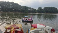 Liburan Murah di Jakarta! Main Perahu Bebek di Setu Babakan Mulai Rp10 Ribu