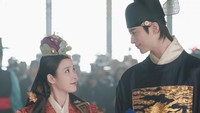 Royal Wedding IU-Byeon Woo Seok di Drakor Perfect Crown