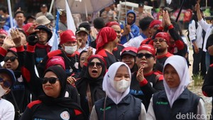 Buruh Batam Kritik Permenaker Outsourcing 2026, Soroti Upah di Bawah UMK