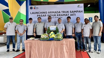 Pasar Jaya Tambah 5 Truk Baru untuk Atasi Sampah Pasar Induk Kramat Jati