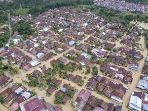Banjir Kepung Ratusan Rumah di Kota Jambi