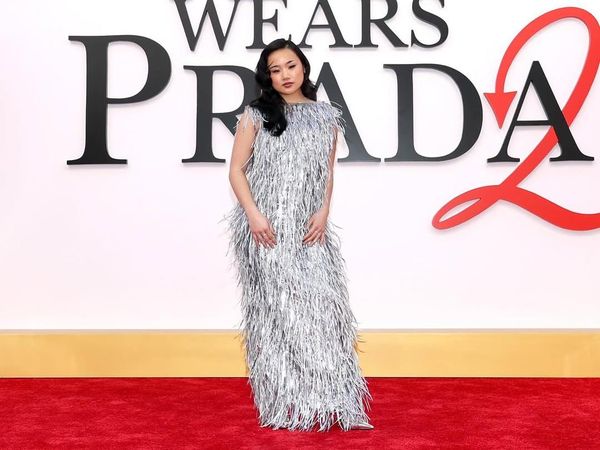 7 Potret Helen J. Shen, Aktris Muda Terseret Pro-kontra The Devil Wears Prada 2
