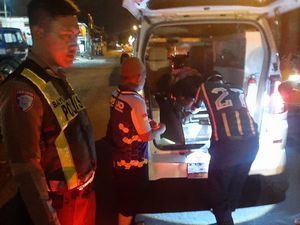 Pasutri Tewas Usai Motornya Tertabrak Pikap di Babat Lamongan