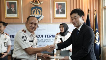 Ungkap Scam di Bogor, 16 Pegawai Imigasi Dapat Penghargaan Kepolisian Jepang
