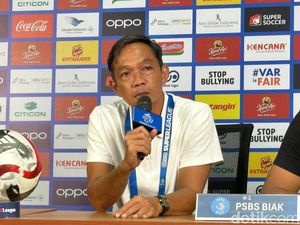 PSBS Degradasi, Pelatih Nangis-Banting Mic Kecewa Gaji Ditunggak