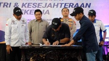 Peringatan May Day 2026, Pemkab Gresik Perkuat Sinergi dengan Buruh