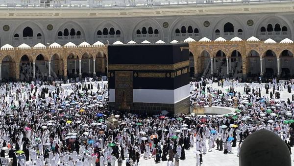 Jumat Pertama Jemaah Haji RI di Masjidil Haram