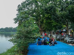 Wisata Kuliner di Situ Cibeureum Bekasi