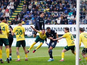 Fortuna Sittard Vs Feyenoord: Justin Hubner Cs Kalah 1-2