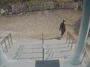 Ibu Ortu Pengeroyok Imam Masjid Jadi Tersangka Usai Lapor Balik Korban