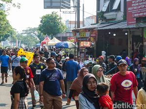 Olahraga dan Kulineran, CFD Margonda Diserbu Warga