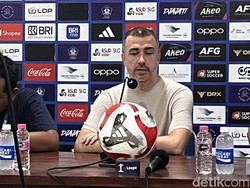 Persik Bekuk Arema 3-2, Marcos Reina: Ini Standar Bermain Kami