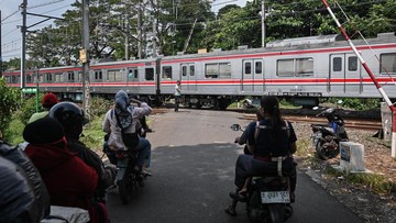 Perlintasan Sebidang Akan Ditertibkan Demi Keselamatan