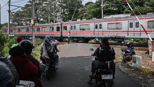 Perlintasan Sebidang Akan Ditertibkan Demi Keselamatan
