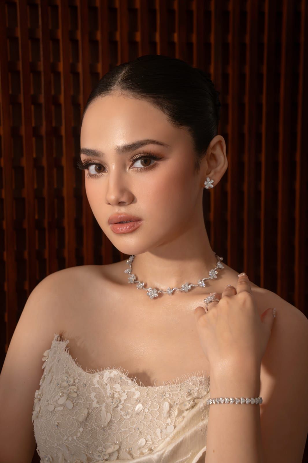 Syifa Hadju