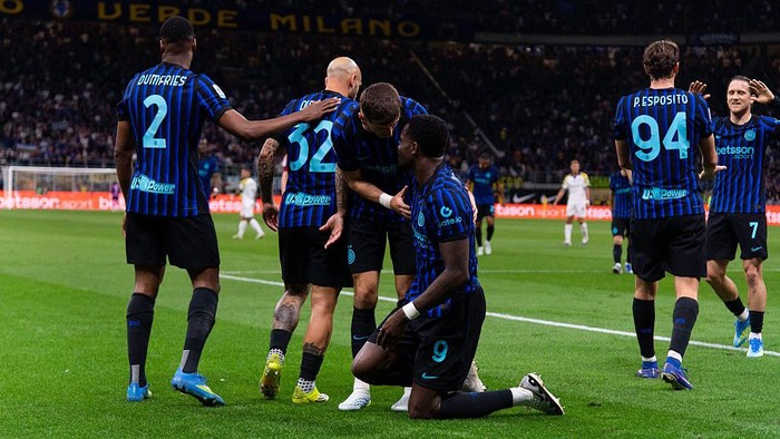 MILAN, ITALY - MAY 3: Marcus Thuram of FC Internazionale celebrates a goal during the Serie A match between FC Internazionale and Parma Calcio 1913 at Giuseppe Meazza Stadium on May 3, 2026 in Milan, Italy. (Photo by Stefano Guidi/Getty Images)
