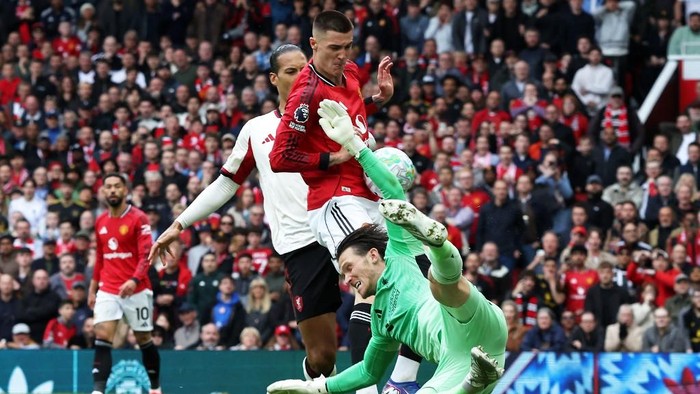 Manchester United mengalahkan Liverpool dalam lanjutan Premier League. Berikut 5 data-fakta kemenangan King MU atas rival bebuyutan mereka tersebut.