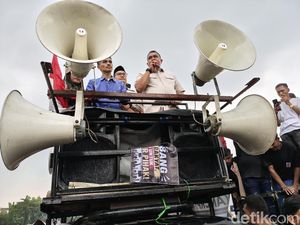 Bupati Rudy Susmanto Desak Dedi Mulyadi Buka Tambang Berizin di Bogor