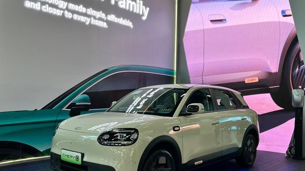Lihat Lebih Dekat Chery QQ3 yang Siap Lawan BYD Atto 1 di Indonesia