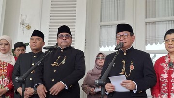 Hardiknas, Pramono Putihkan 2.026 Ijazah Siswa yang Tertahan di Sekolah