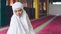 Jadwal Sholat di Bandung Hari ini, Minggu 17 Mei 2026