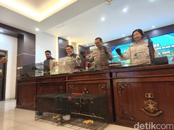 Perdagangan Ilegal Kasturi Kepala Hitam Asal Papua Digagalkan di Pati