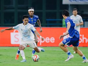 Van Gastel Sebut Gol Cepat Persib Bikin Laga Jadi Berat bagi PSIM
