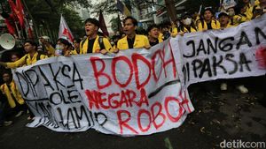 Peringati Hardiknas, Mahasiswa Desak Perbaikan Tata Kelola Pendidikan