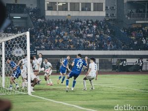 Momen Penting Persib Bandung Vs PSIM Yogyakarta