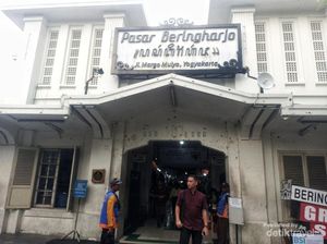 Pasar Beringharjo Surganya Pecinta Batik di Yogyakarta