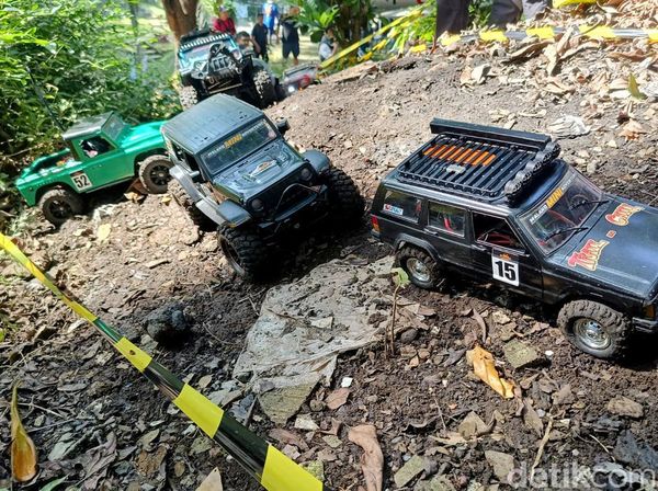 Komunitas RC Jelajah Alam Lumajang, Medan Ekstrem Jadi Tantangan