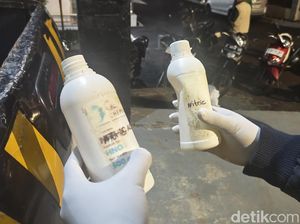 Penampakan Botol Pembawa Petaka di Tasikmalaya