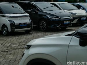Mobil Listrik Mau Dapat Insentif, Harga Jadi Berapa?