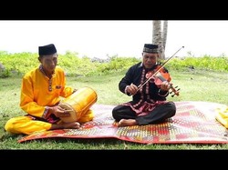 Ritual Nandong di Semeulue Aceh, Tradisi Bernyanyi Semalaman