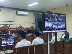 Kasus Jual Beli Jabatan, 3 Kades di Kediri Divonis 5-7 Tahun Bui